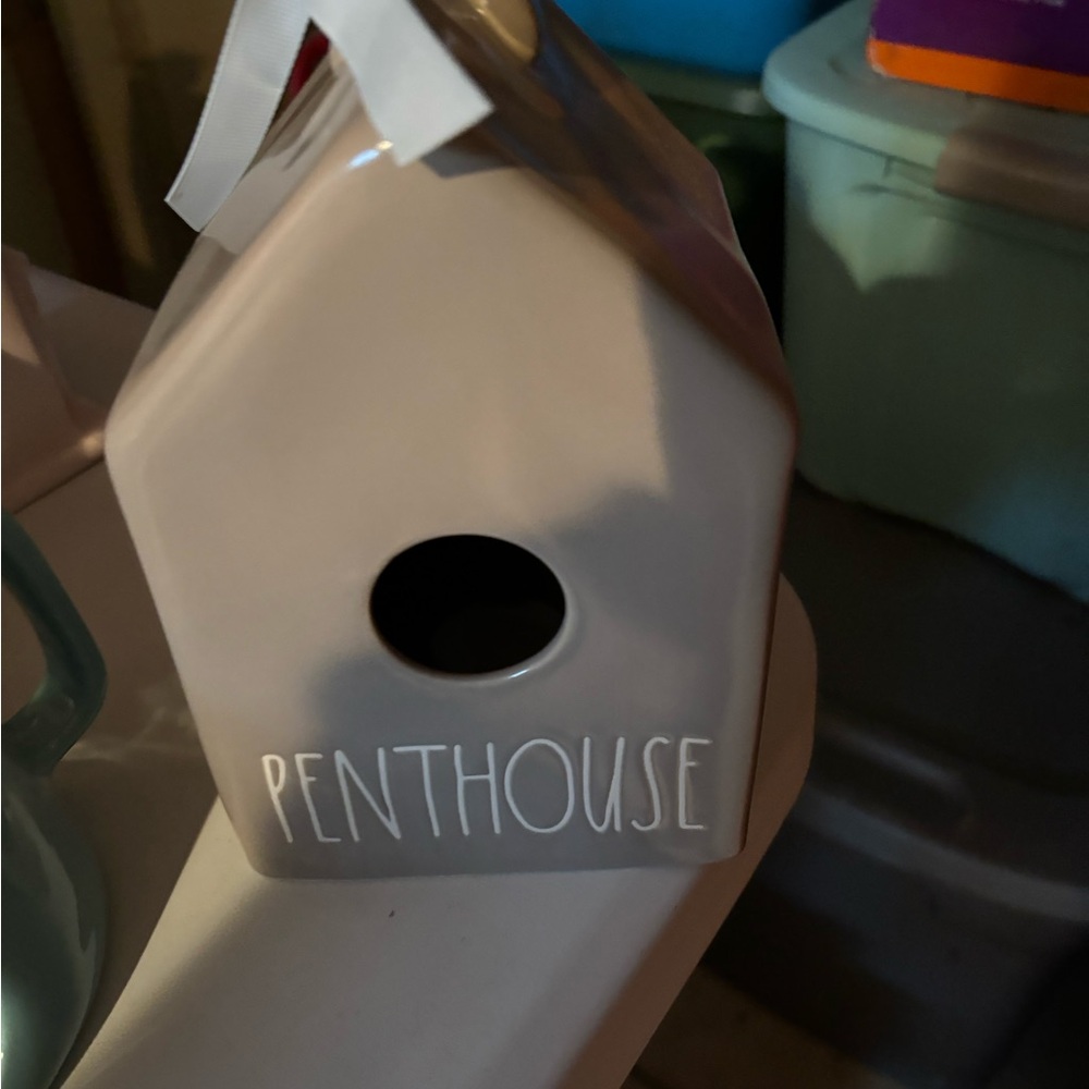Penthouse Birdhouse - Cream